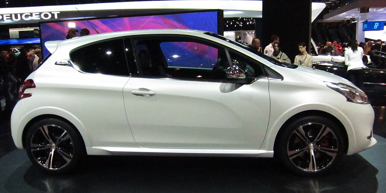 Peugeot 208